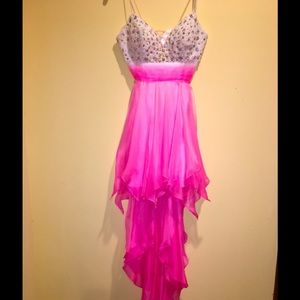 Dave and Johnny semi formal dress. Size 3/4.